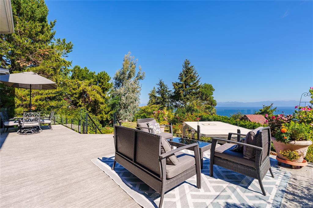 Fifth View of 6002 Icarus Dr, Nanaimo, BC, V9V 1C8