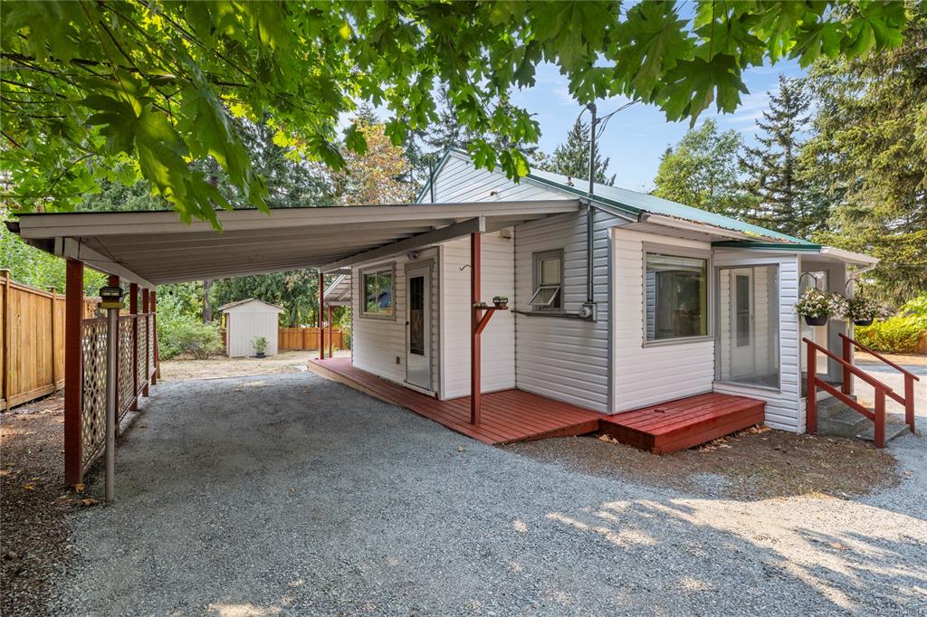 Fourth View of 1987 Cedar Rd, Nanaimo, BC, V9X 1J4