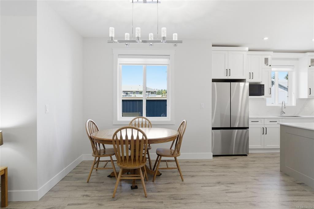 Fifth View of 225 Dunbar Way, Parksville, BC, V9P 0G6