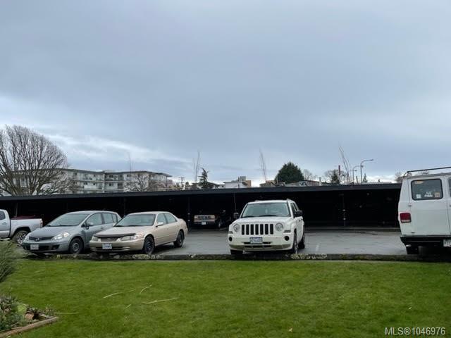 Fourth View of 885 Old Esquimalt Rd, Esquimalt, BC, V9A 4W9