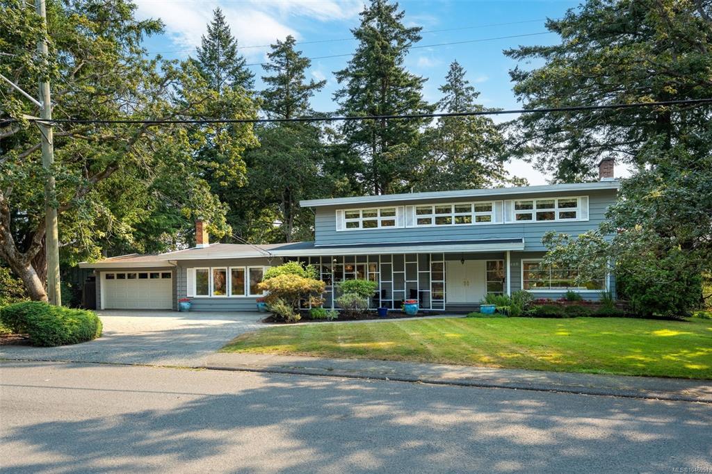 Third View of 3459 Plymouth Rd, Oak Bay, BC, V8P 4X6