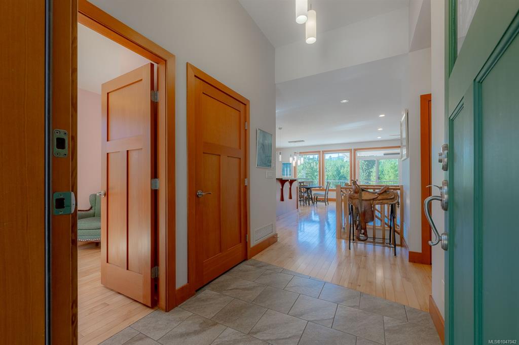 Fifth View of 5160 Cowichan Lake Rd, Duncan, BC, V9L 6H6