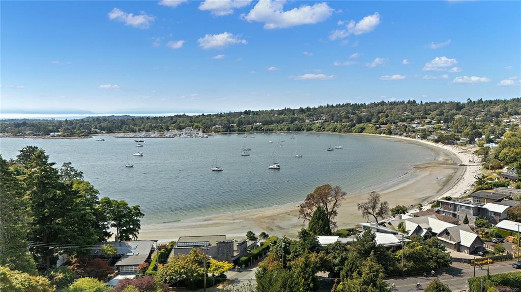 Fifth View of 3934 Telegraph Bay Rd, Saanich, BC, V8N 4H7