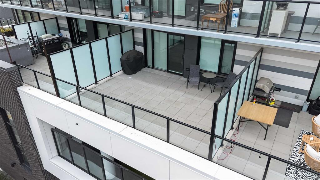 Fourth View of 1100 Yates St, Nest, Victoria, BC, V8V 3M8