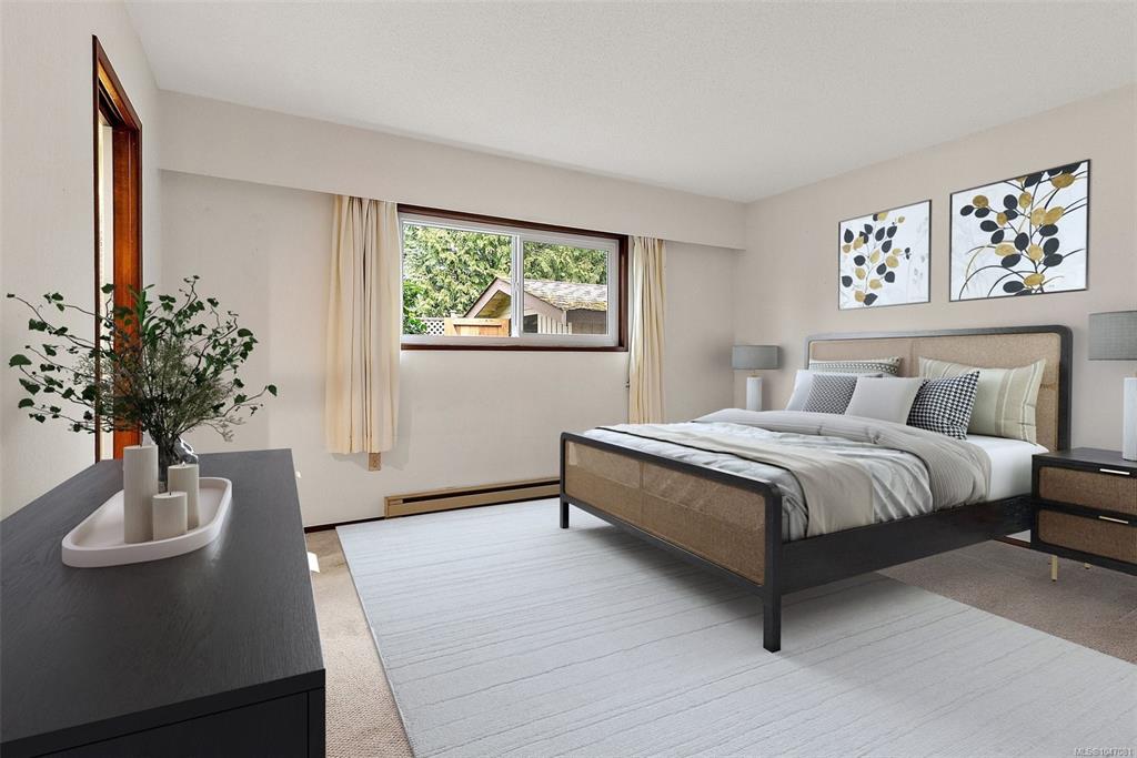 Fifth View of 10411 Finch Pl, Sidney, BC, V8L 4P7