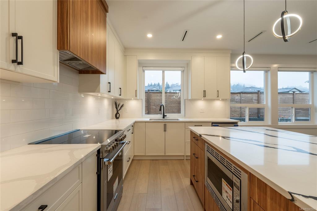 Fourth View of 2346 Swallow Pl, Langford, BC, V9B 6Y6