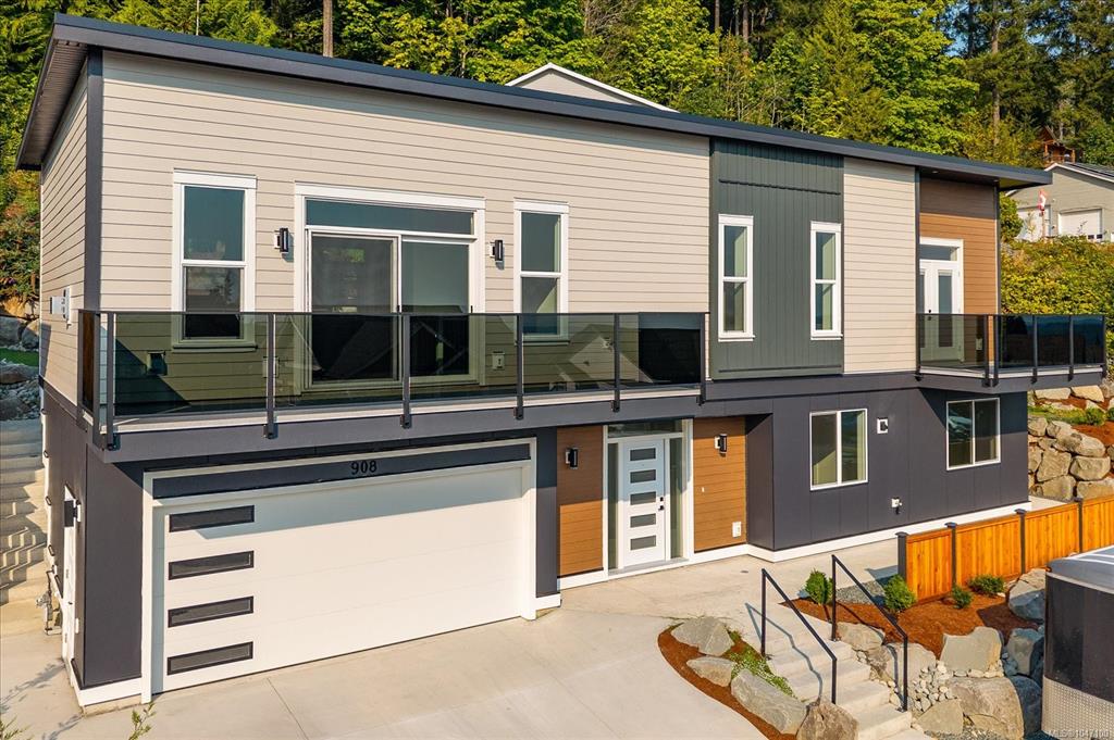 908 Craig Rd, 1047100, BC,