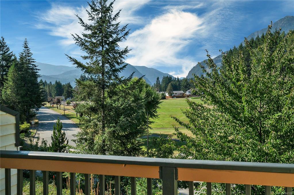 Fourth View of 503 Nimpkish Dr, Gold River, BC, V0P 1G0