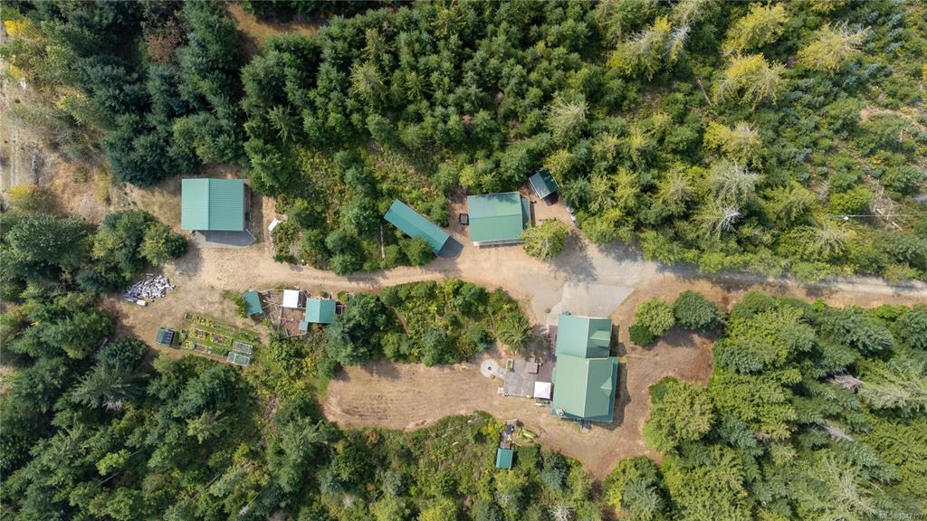 Third View of 1131 Hecker Rd, Merville, BC, V0R 2M0