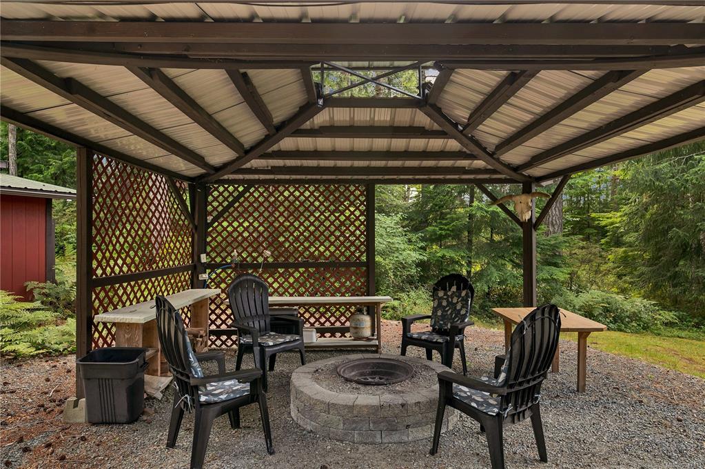 Fifth View of 799 Smiths Rd, Quadra Island, BC, V0P 1N0
