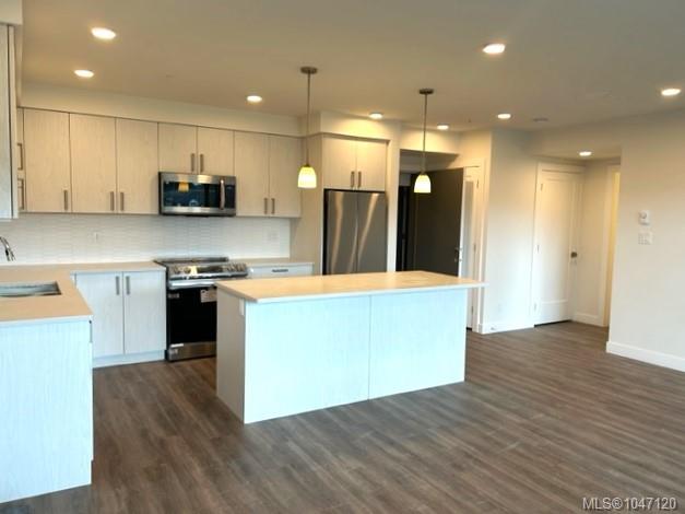 Third View of 147 Haliburton St, Nanaimo, BC, V9R 4V9