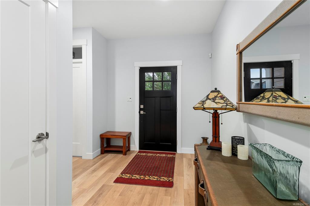 Fifth View of 710 Salal St, Campbell River, BC, V9H 0E6