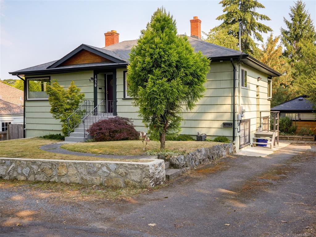 1050 Leslie Dr, 1047152, BC,