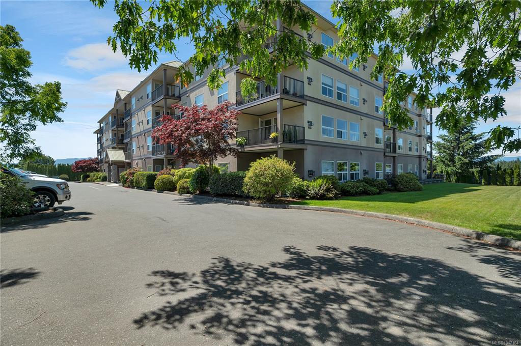 Third View of 280 Dogwood St S, Campbell River, BC, V9W 6Y7