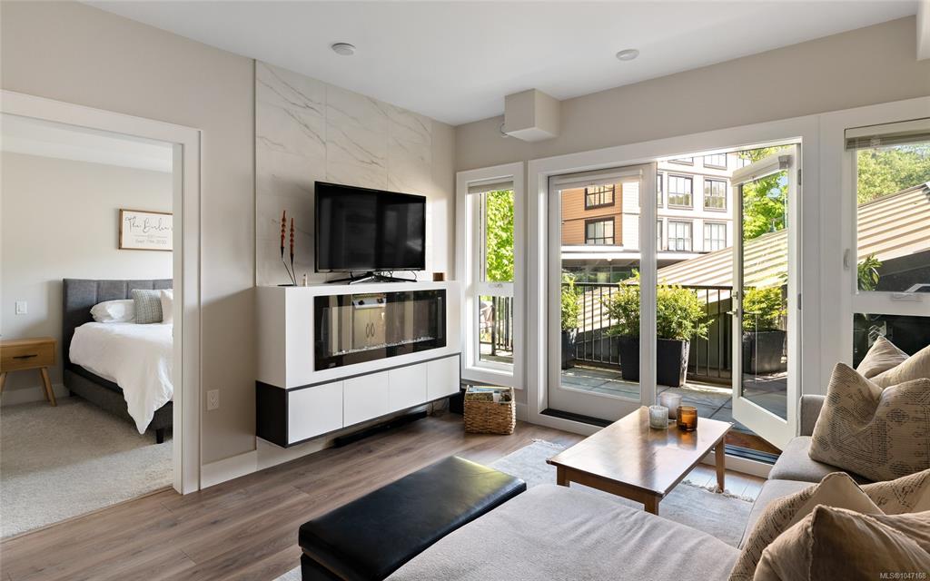 Fifth View of 747 Travino Lane, Saanich, BC, V8Z 0E2