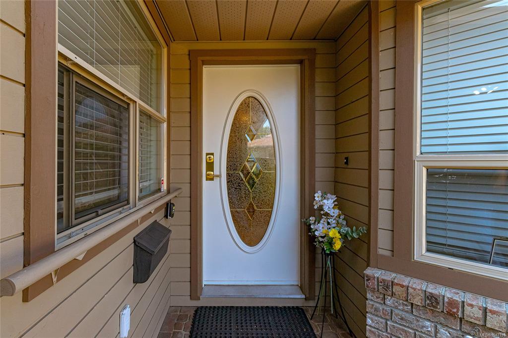 Fifth View of 4515 Pipeline Rd, Arbour Glen, Saanich, BC, V8Z 5M3