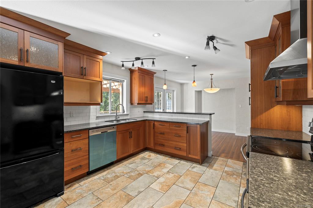 Fifth View of 5505 Noye Rd, Nanaimo, BC, V9T 2J6