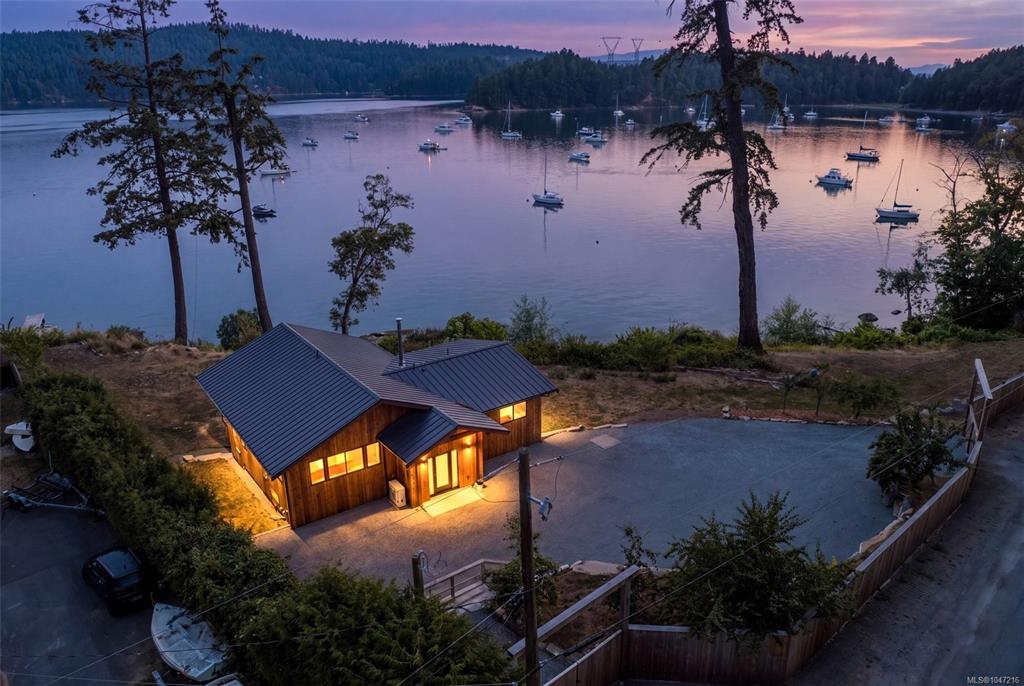 Third View of 479 Montague Park Rd, Galiano Island, BC, V0N 1P0