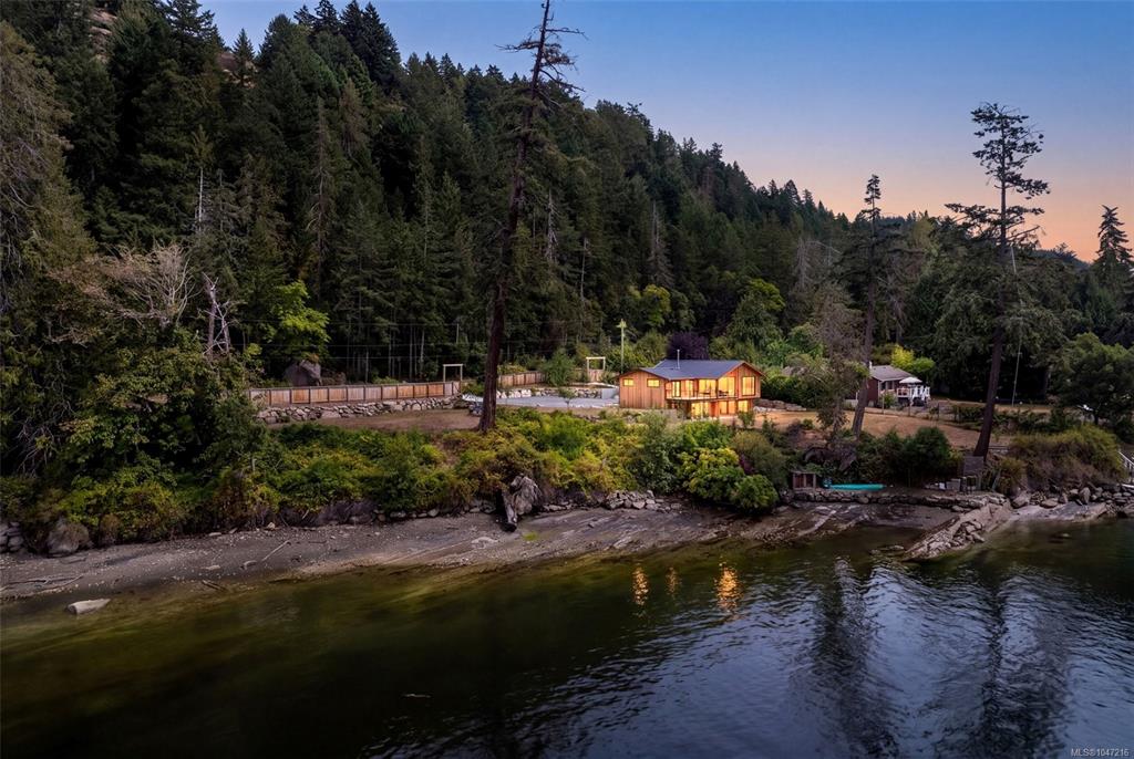 Fifth View of 479 Montague Park Rd, Galiano Island, BC, V0N 1P0