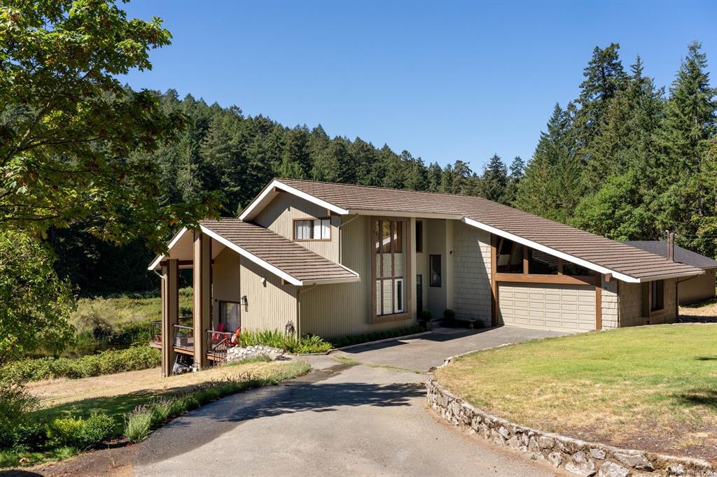 5320 Old West Saanich Rd, 1047224, BC,