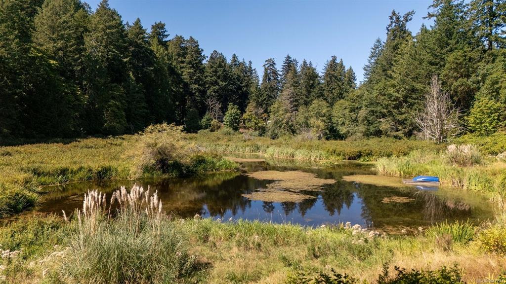 Third View of 5320 Old West Saanich Rd, Saanich, BC, V9E 2A9