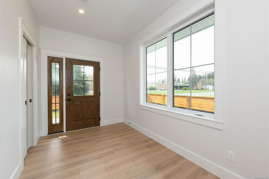 Fourth View of 1090 Evergreen Rd, Evergreen Heights, Campbell River, BC, V9W 3R9