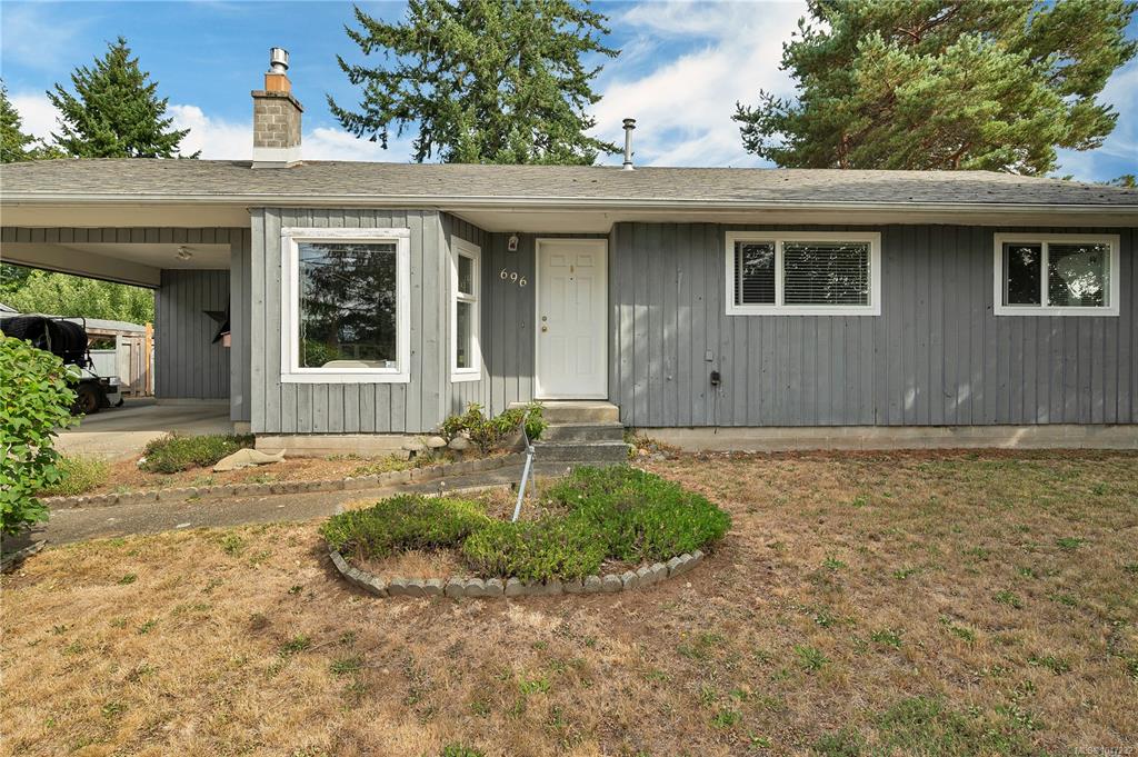Third View of 696 Shellbourne Blvd, Campbell River, BC, V9W 5H1