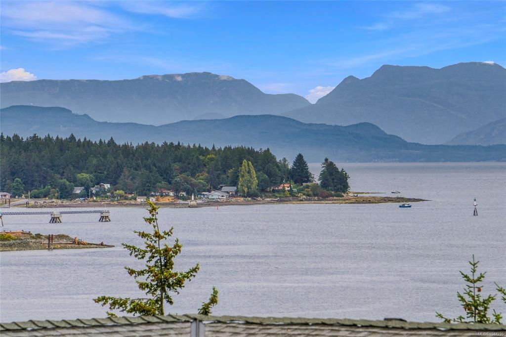 Second View of 977 Highview Terr, Harbour Heights, Nanaimo, BC, V9R 6K5