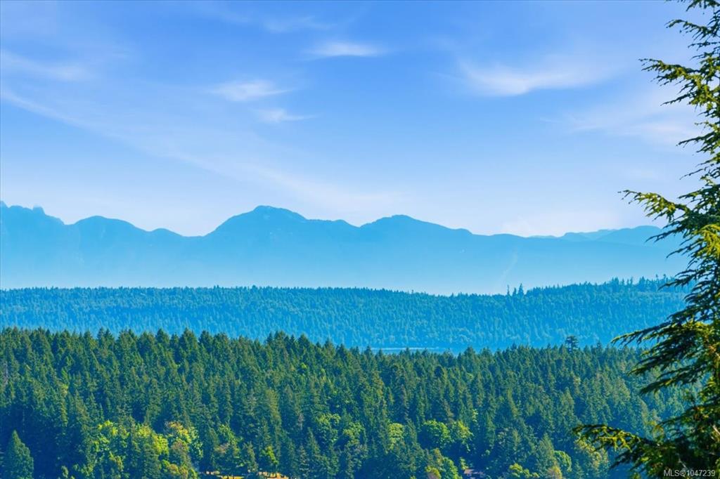 Fifth View of 422 Battie Dr, Ladysmith, BC, V9G 1V4