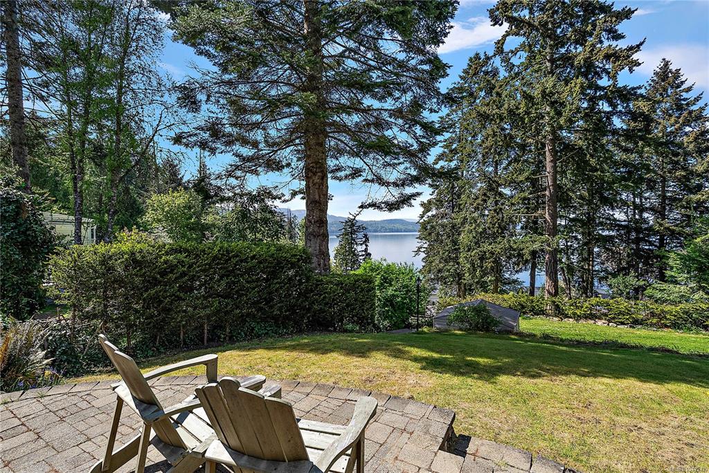 Third View of 600 Seacliffe Rd, North Saanich, BC, V8L 5W1