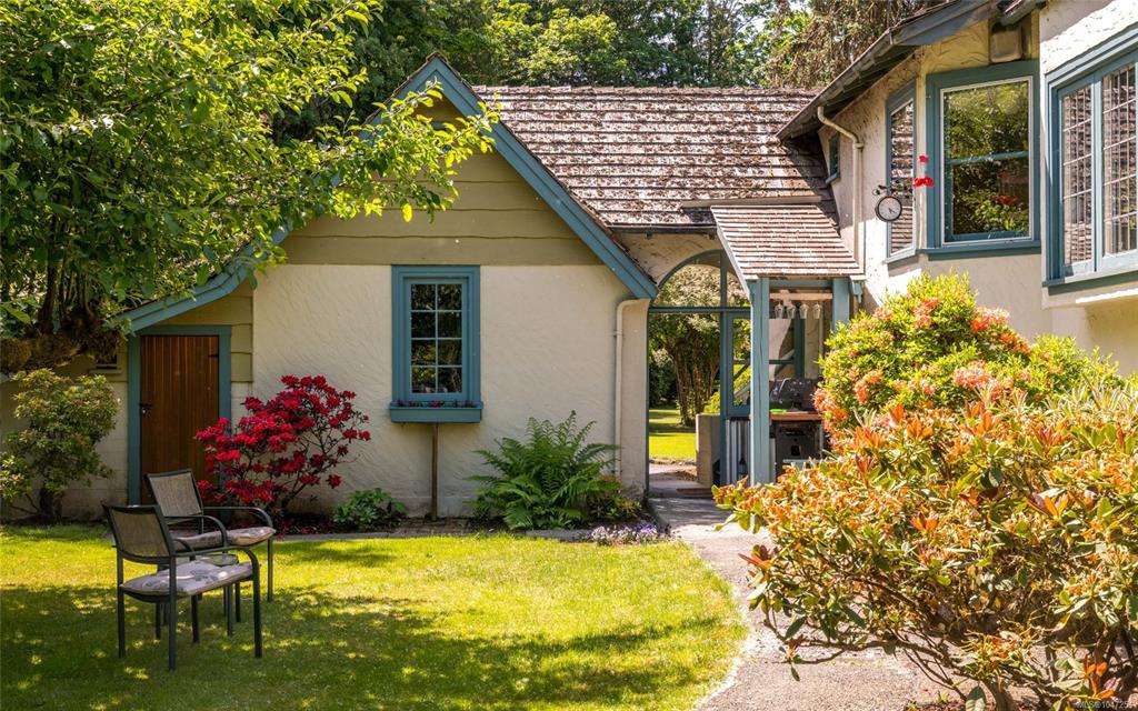 Third View of 2889 Philip St, Duncan, BC, V9L 2A6