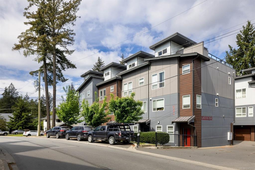 Second View of 694 Hoylake Ave, Fusion 10, Langford, BC, V9B 3P7