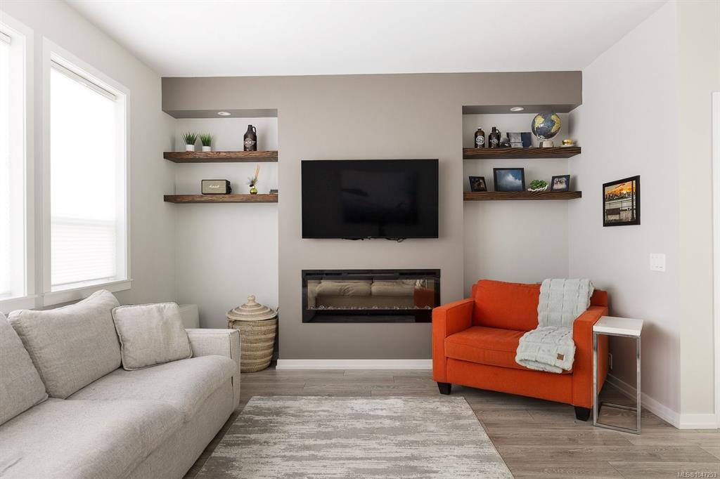 Fourth View of 694 Hoylake Ave, Fusion 10, Langford, BC, V9B 3P7