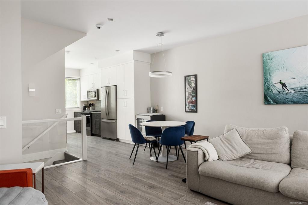 Fifth View of 694 Hoylake Ave, Fusion 10, Langford, BC, V9B 3P7