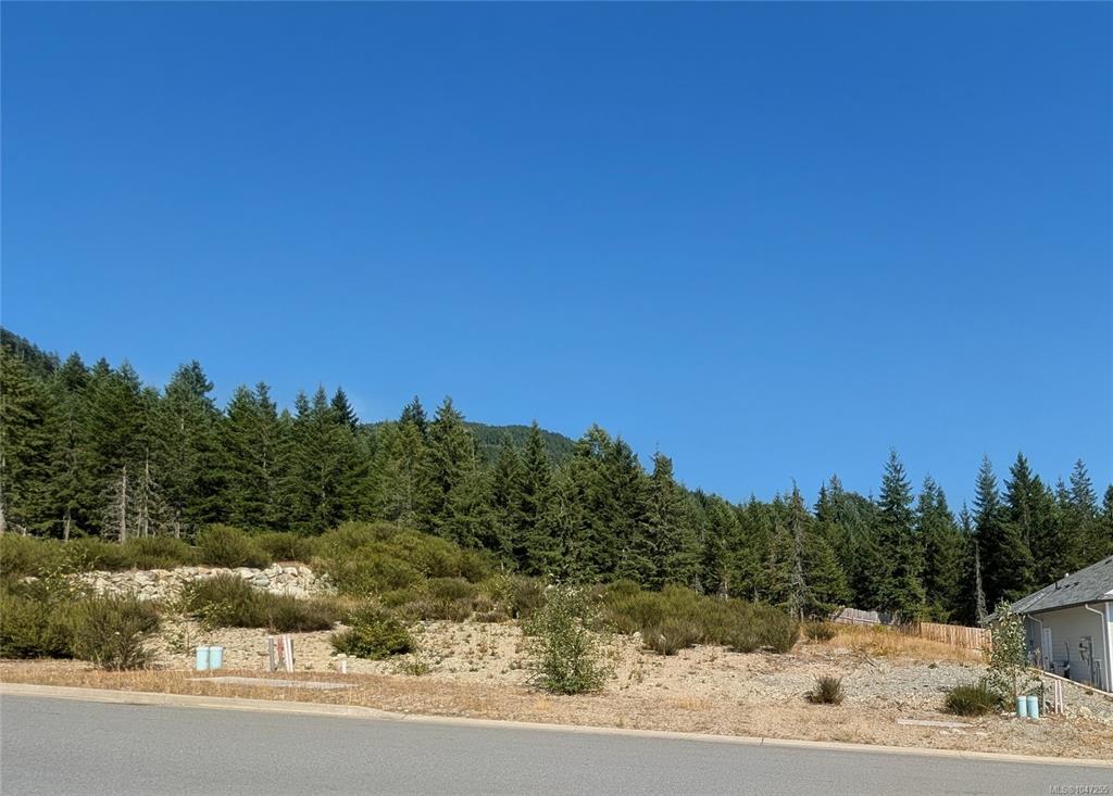 553 Mountain View Dr, 1047255, BC,