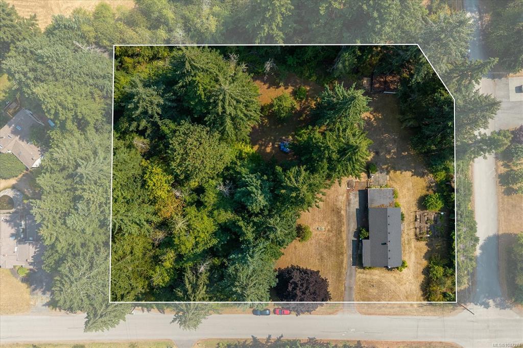 Fifth View of 3410 Durnin Rd, Nanaimo, BC, V9R 6V5