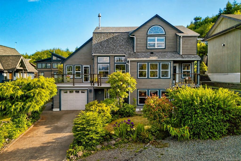 Second View of 607 Pfeiffer Cres, Tofino, BC, V0R 2Z0