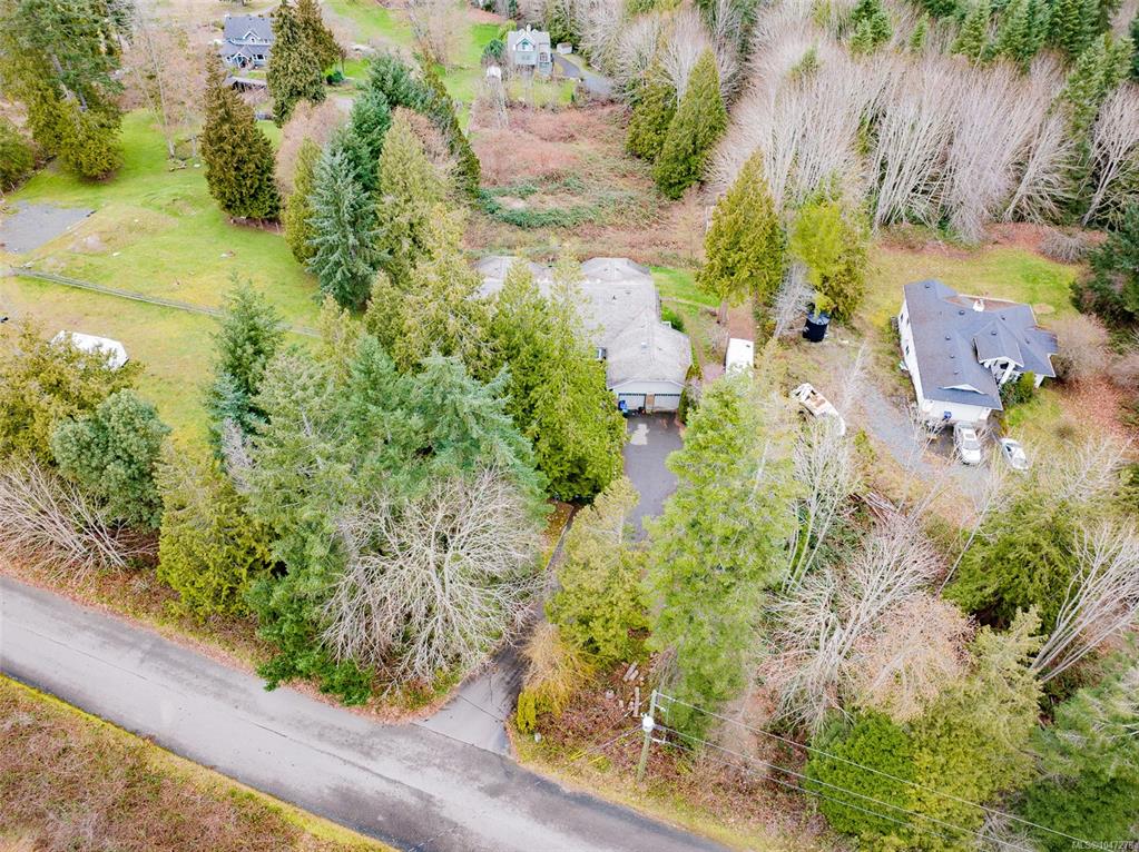 Second View of 7810 Aats Rd, Lantzville, BC, V0R 2H0