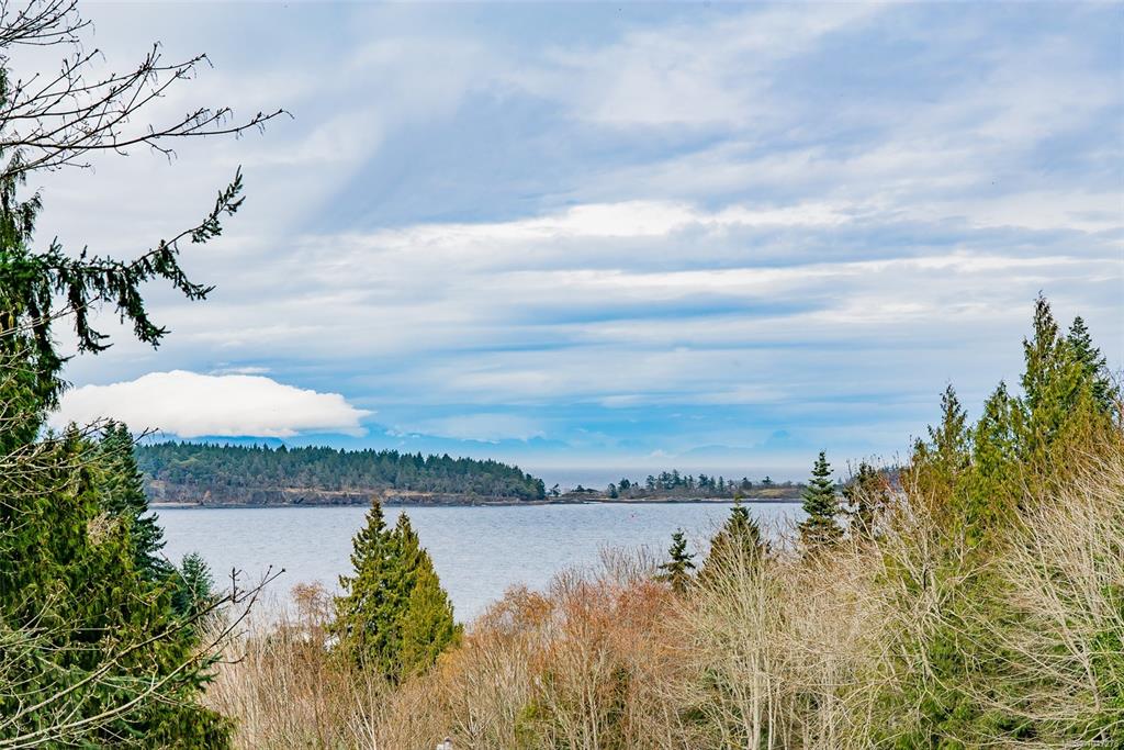 Third View of 7810 Aats Rd, Lantzville, BC, V0R 2H0
