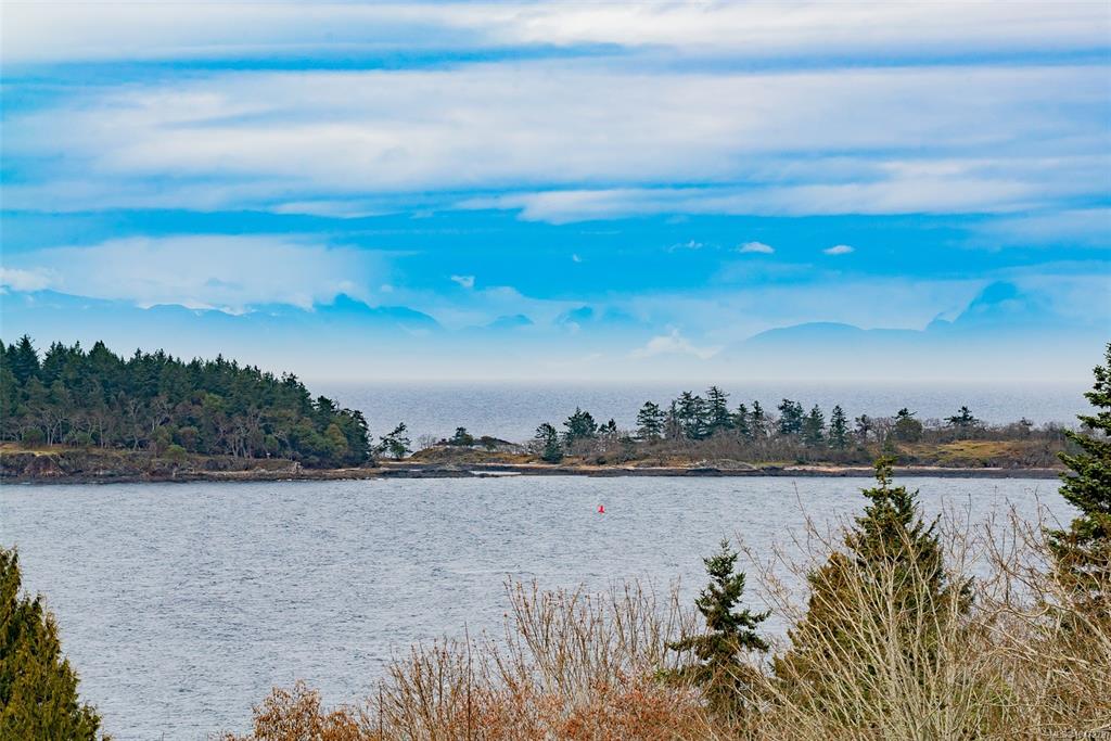 Fourth View of 7810 Aats Rd, Lantzville, BC, V0R 2H0