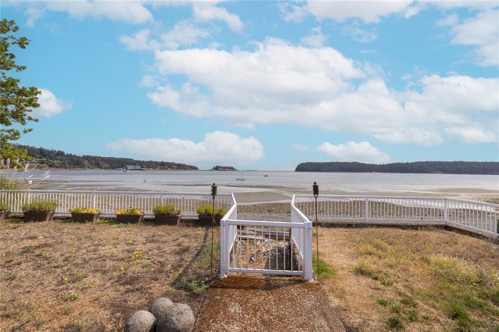 Third View of 2640 Randle Rd, Nanaimo, BC, V9S 3X2