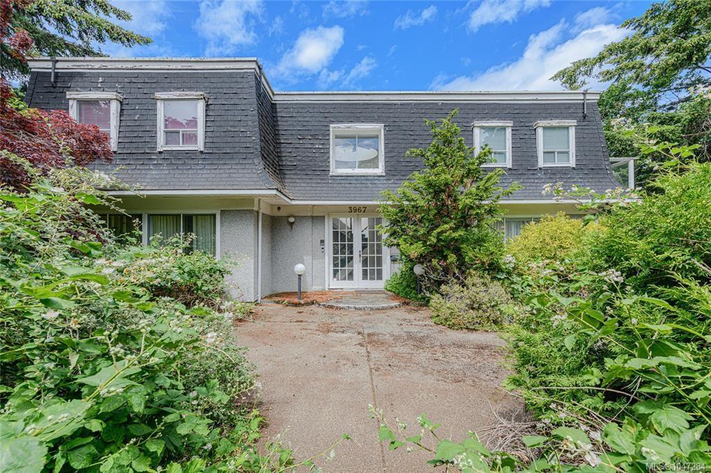 Second View of 3967 Juan De Fuca Terr, Saanich, BC, V8N 5W9
