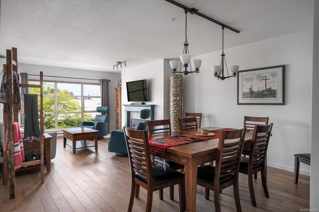 Fourth View of 500 Stewart Ave, Newport Residences, Nanaimo, BC, V9T 5T5