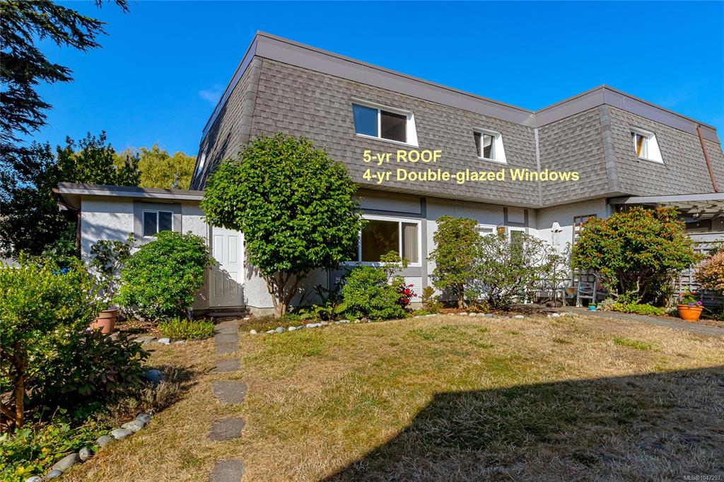 Third View of 946 Market St, Victoria, BC, V8T 2E9