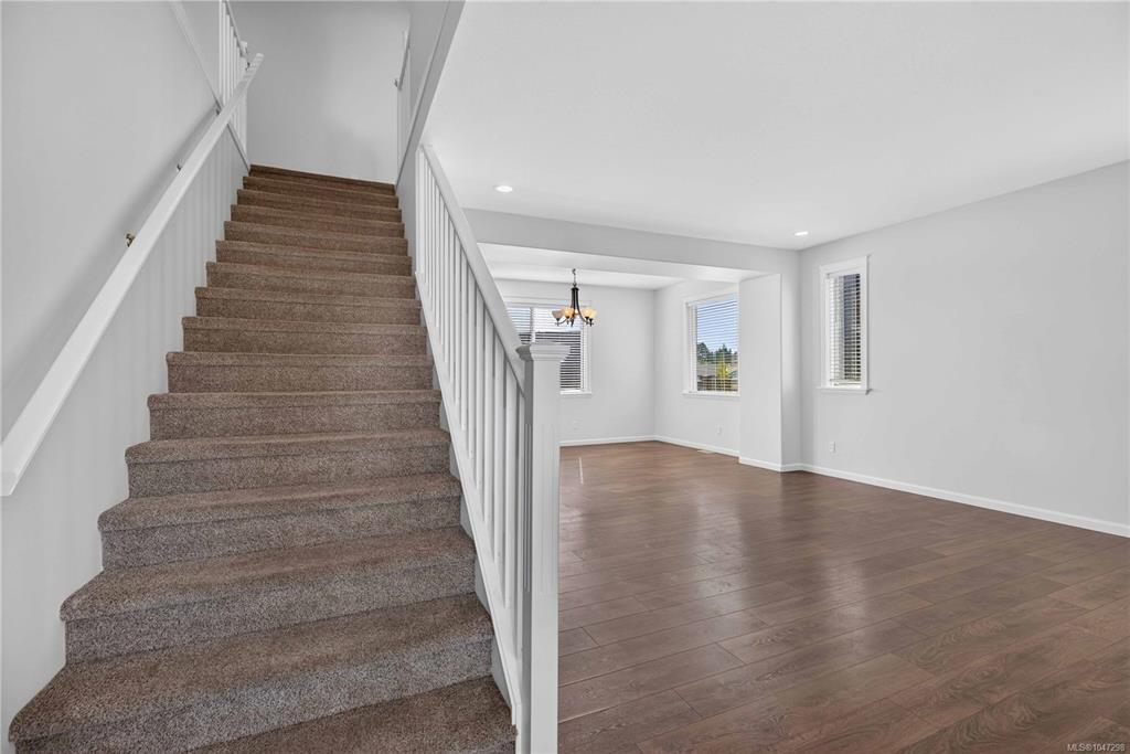 Fifth View of 3608 Vermont Pl, Campbell River, BC, V9H 1V3