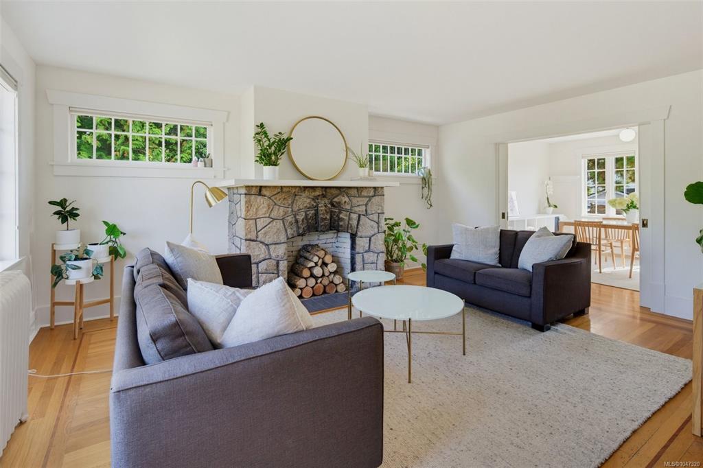 Fifth View of 1050 Deal St, Oak Bay, BC, V8S 5G5