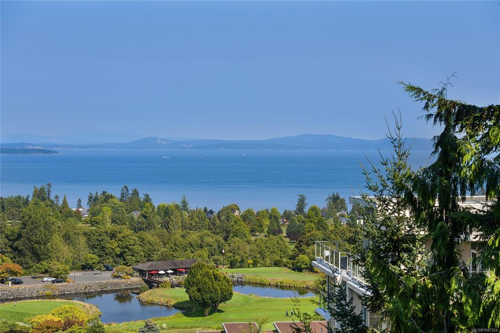 Fourth View of 5388 Hill Rise Terr, The Pinnacle, Saanich, BC, V8Y 3K2