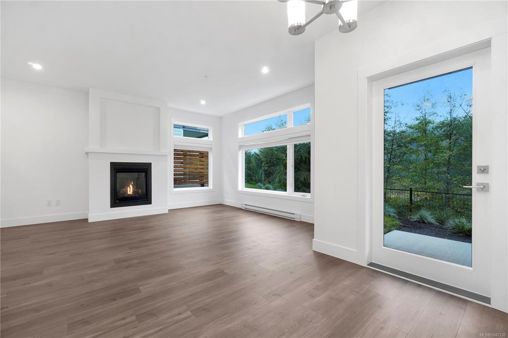Fifth View of 5594 Linley Valley Dr, Nanaimo, BC, V9T 0K1