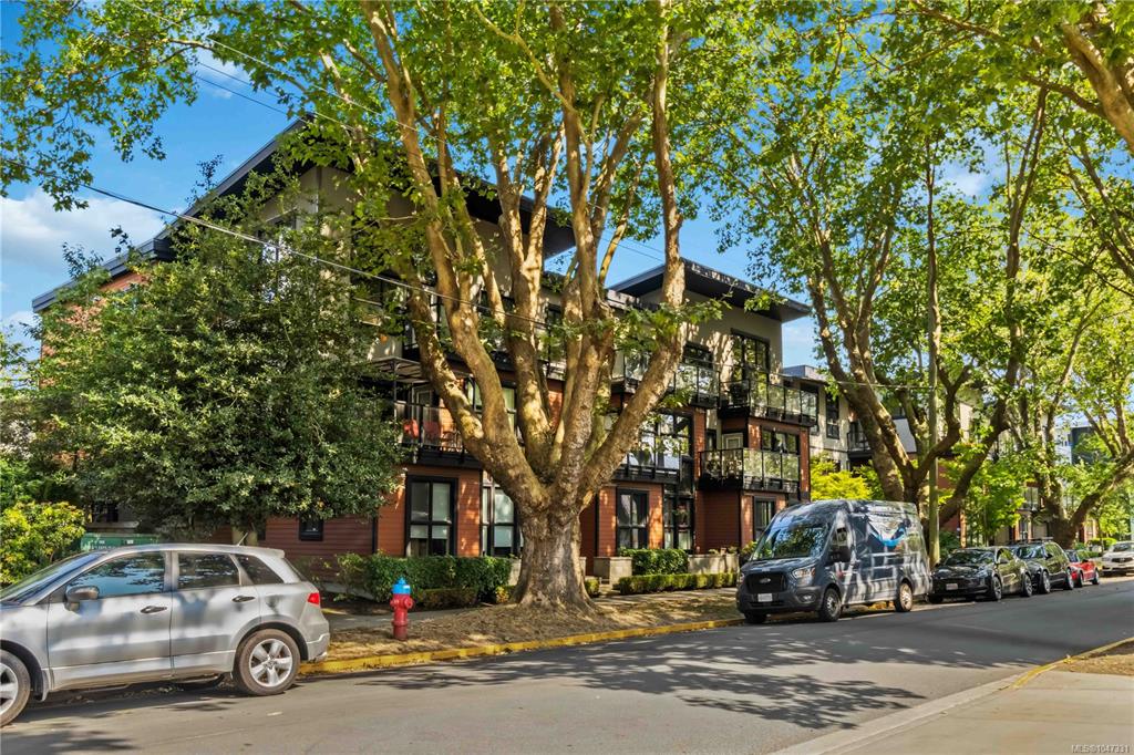 Fifth View of 630 Speed Ave, Mayfair Walk, Victoria, BC, V8Z 1A4