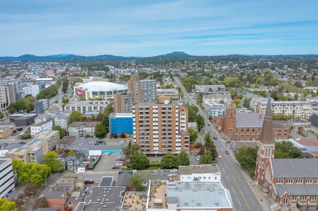1630 Quadra St, 1047338, BC,